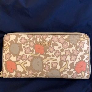 EUC Coach wallet